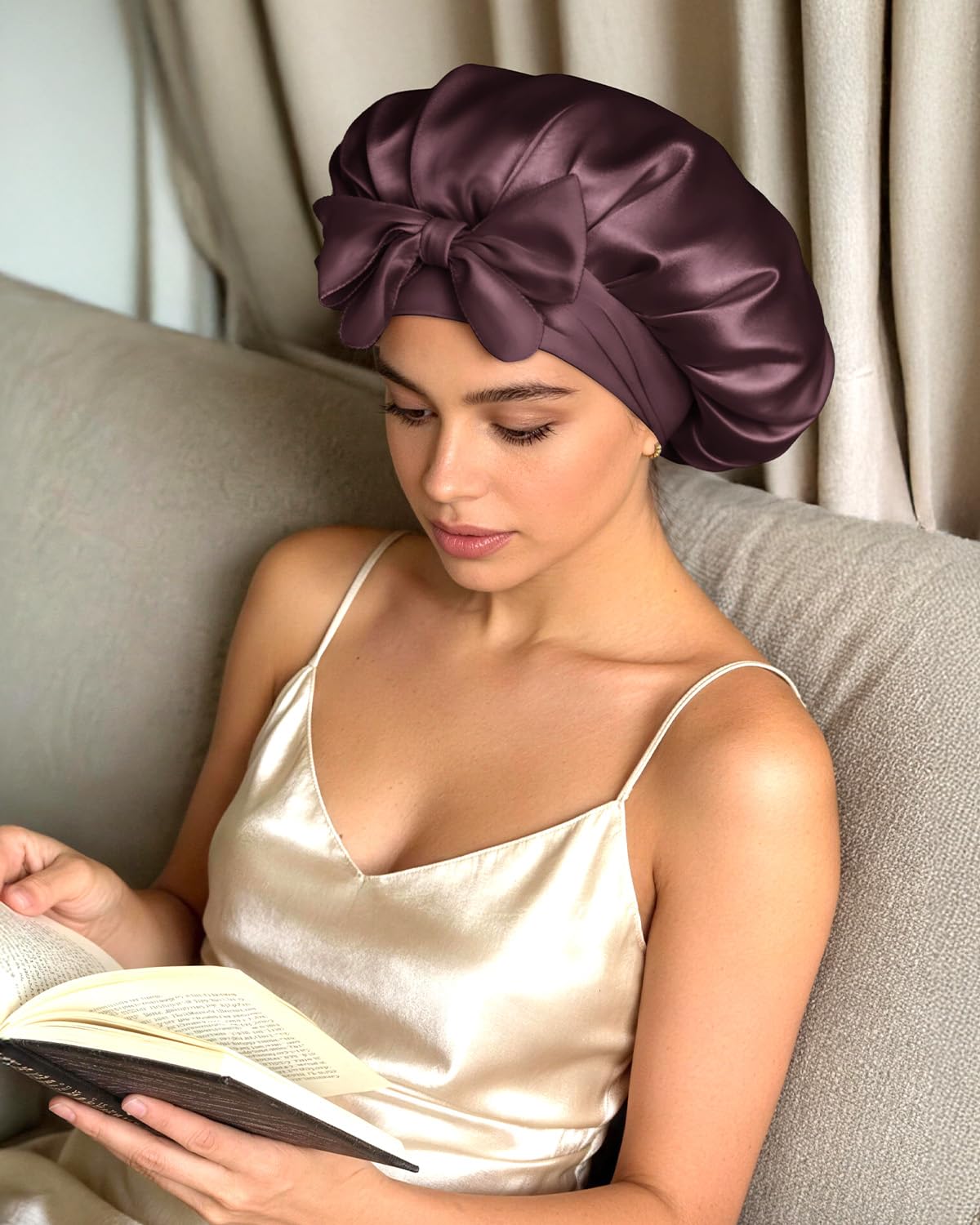 BONNET QUEEN Double Layer Silk Bonnet in lifestyle setting