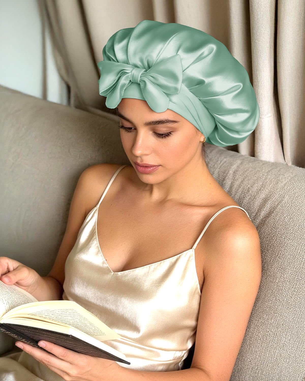BONNET QUEEN Double Layer Silk Bonnet in use during sleep