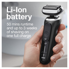 Braun Series 7 7075cc Electric Razor with cleaning brush