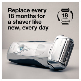 Braun Series 7 shaver head with packaging