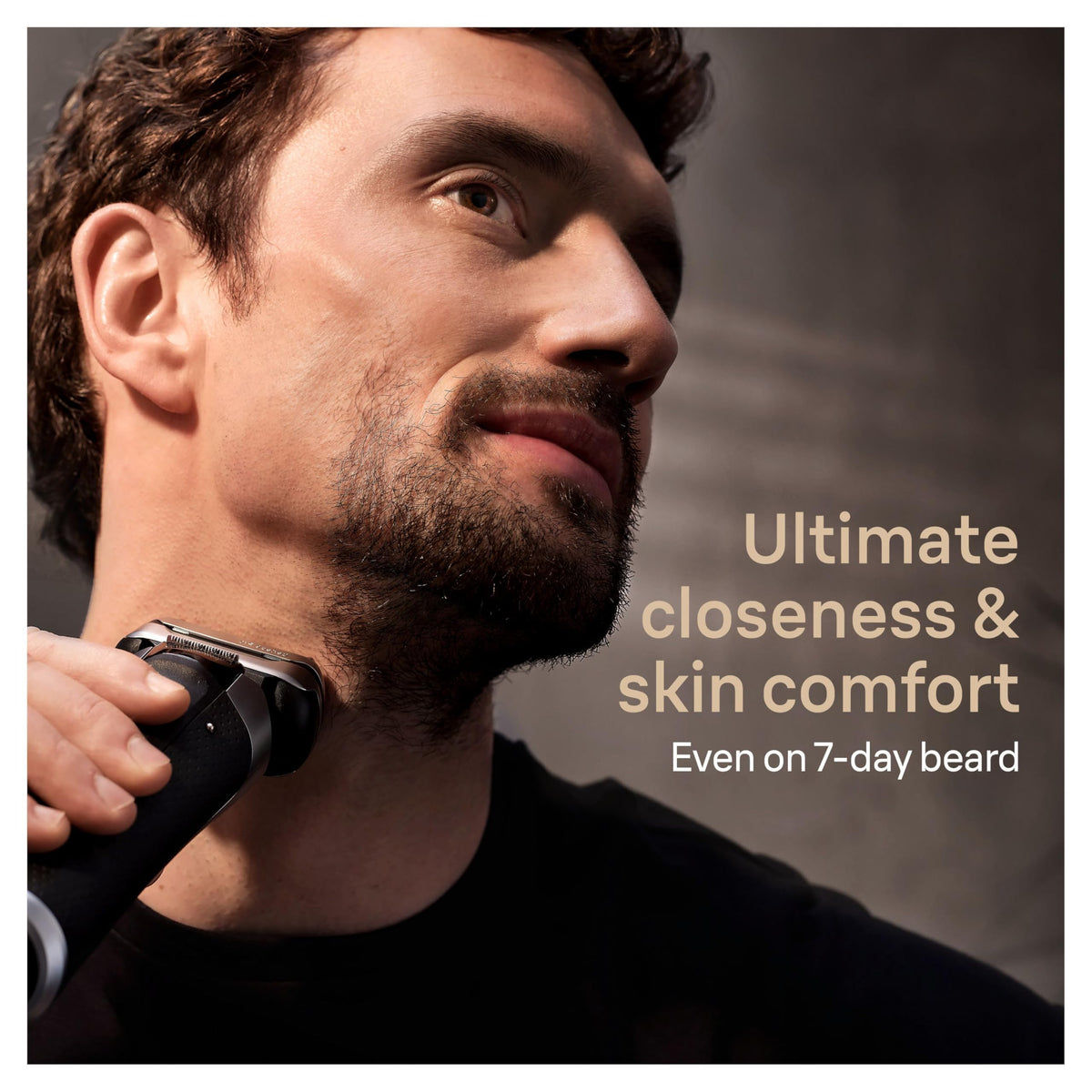 Braun Series 9 PRO+ Electric Razor in fabric travel case