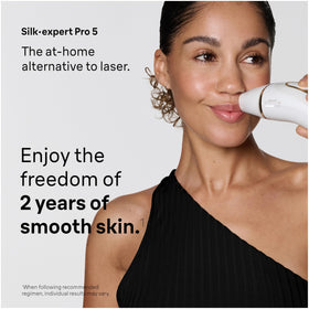 Braun Silk·Expert Pro 5 device with standard head