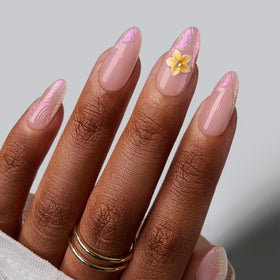 BTArtbox Press On Nails Aloha Lei front view with 3D flower design