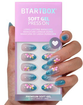 BTArtbox Press On Nails Blue Holiday close-up of 3D petal design
