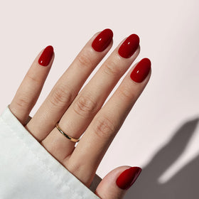 BTArtbox Press On Nails Cardinal Short Oval Dark Red packaging