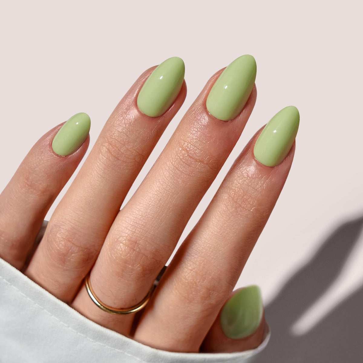 BTArtbox Press On Nails Court Queen Pastel Green front view