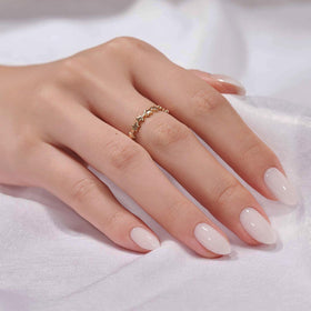BTArtbox Press On Nails Cream Puff front view with ombre off white finish
