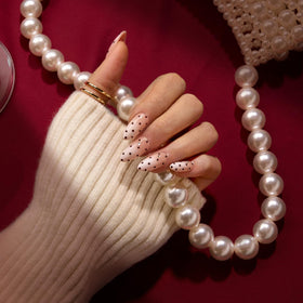 BTArtbox Press On Nails Gala Polka packaging with included accessories