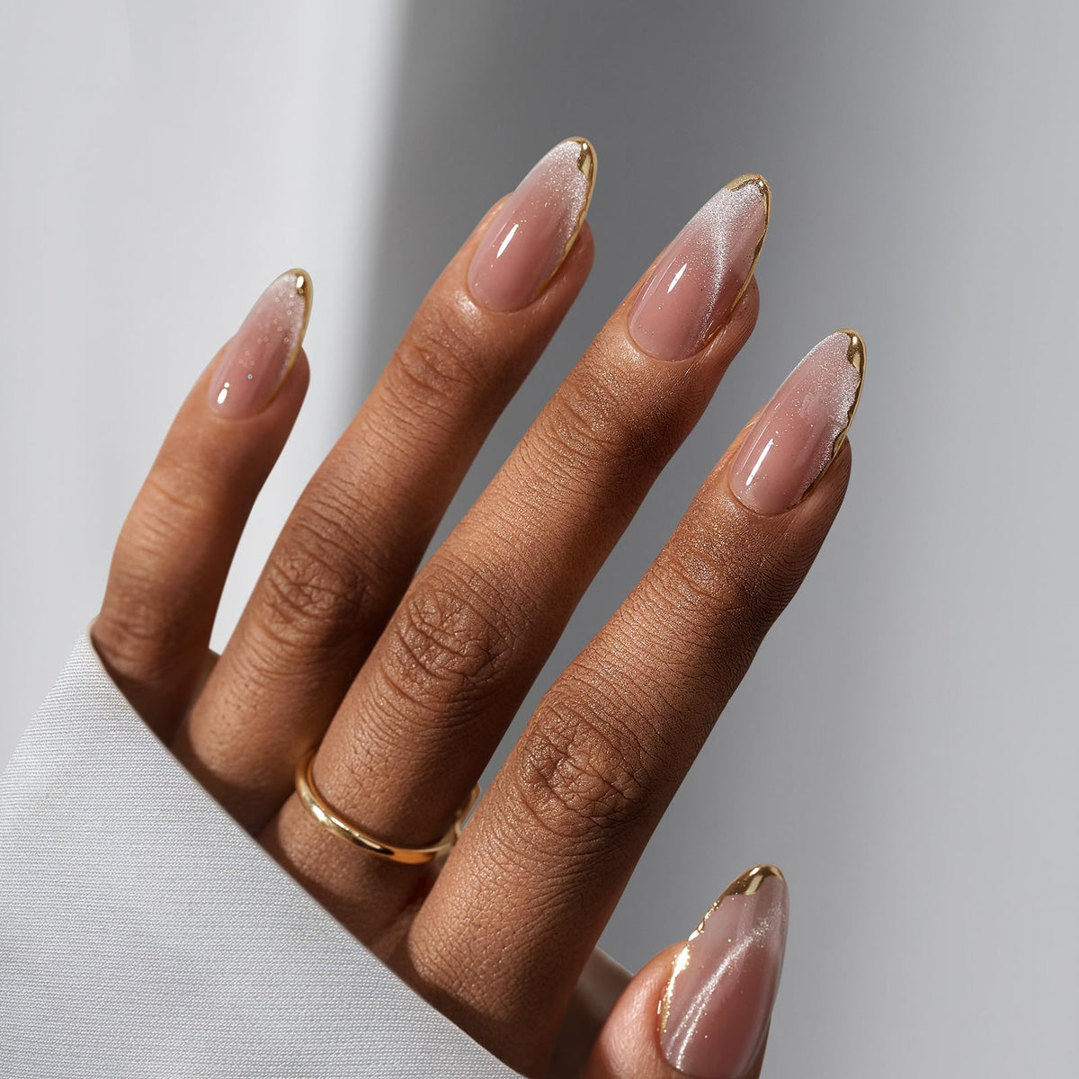 BTArtbox Press On Nails Knightshield front view with gold cat eye effect