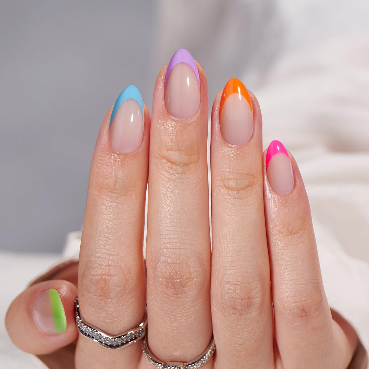 BTArtbox Press On Nails Neon Rainbow packaging