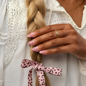BTArtbox Press On Nails packaging with included accessories