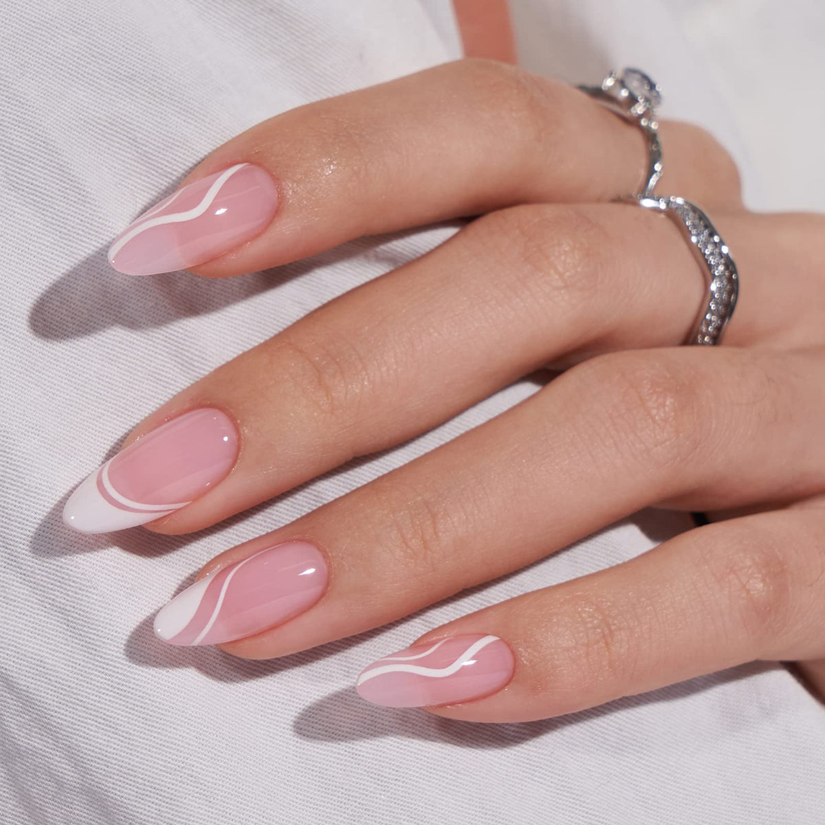 BTArtbox Press On Nails Pink French Tip close-up