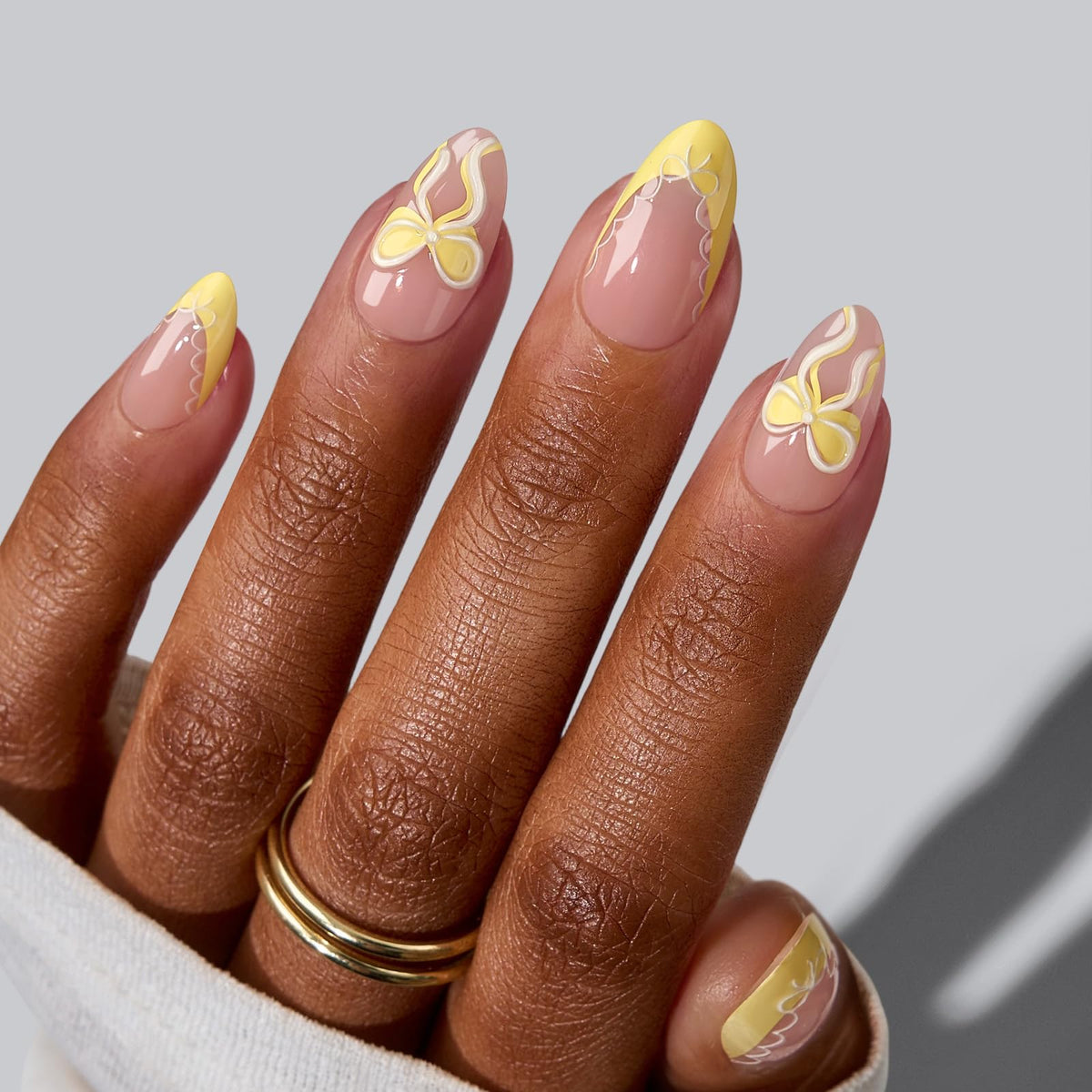 BTArtbox Press On Nails Sunny Side front view with yellow French tips