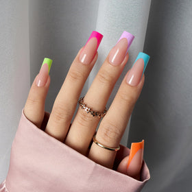 BTARTBOXNAILS Pastel French Tip Press On Nails side view