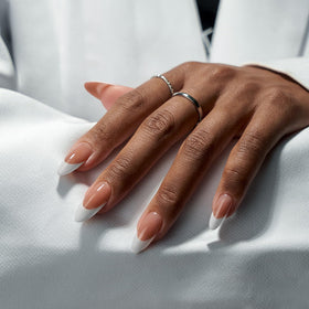 BTARTBOXNAILS White French Tip Nails packaging