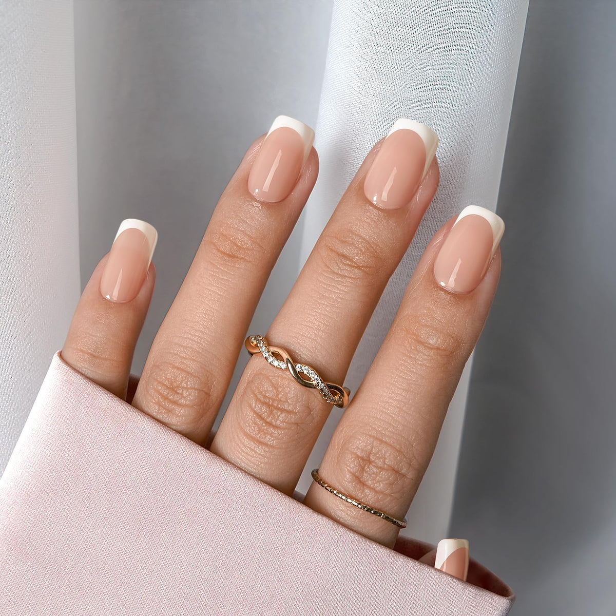 BTARTBOXNAILS White French Tip Press On Nails side view