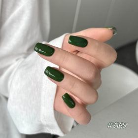Buffing nails before applying GAOY gel nail polish
