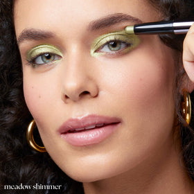 Built-in smudger of Julep Eyeshadow 101 Crème-to-Powder Stick