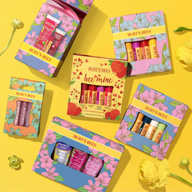 Burt's Bees In Full Bloom Lip Balm Set packaging