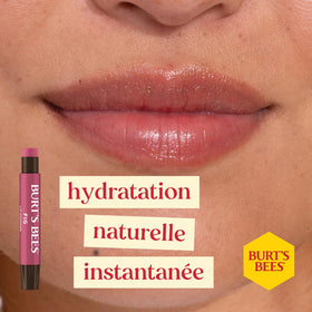 Burt's Bees Kissable Colour lip shimmer in natural light