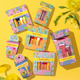 Burt's Bees Lemon Butter Cuticle Cream applied on cuticles