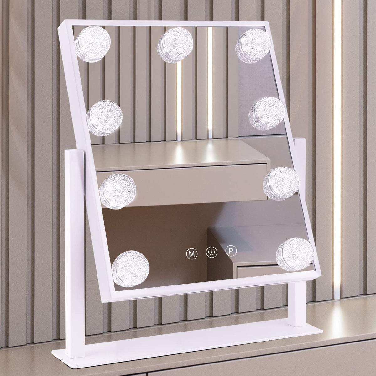BWLLNI Vanity Mirror with 9 LED diamond bulbs front view