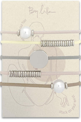 By Lilla bracelet hair tie in tulip colour, front view