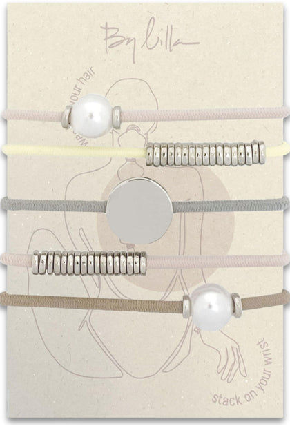 By Lilla bracelet hair tie in tulip colour, front view