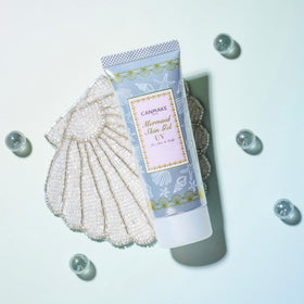 CANMAKE Mermaid Skin Gel 01 Clear 40g lifestyle scene