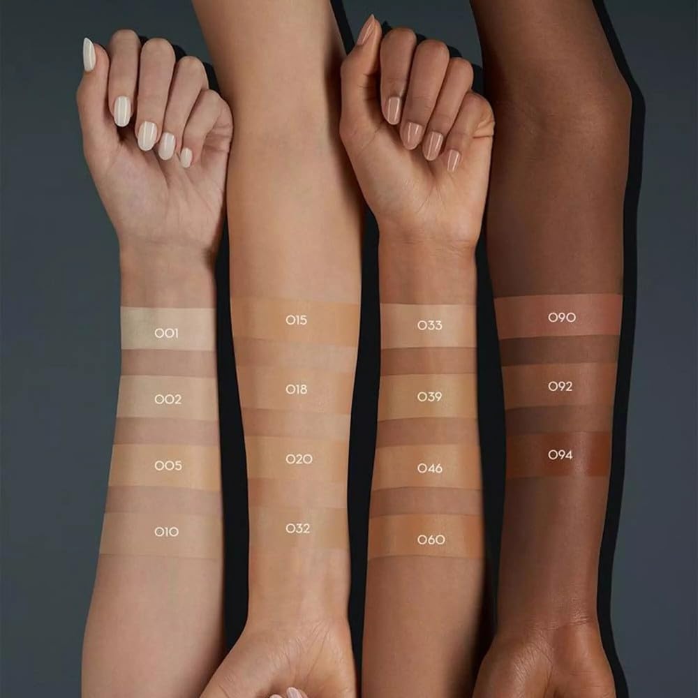 Catrice True Skin High Cover Concealer 015 Warm Vanilla with makeup brushes