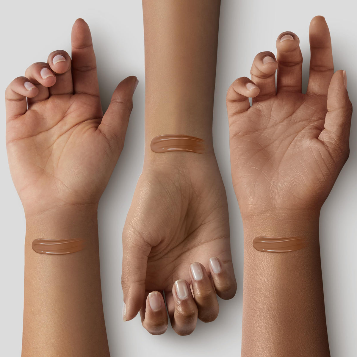 Catrice True Skin High Cover Concealer 092 Warm Spices applicator close-up