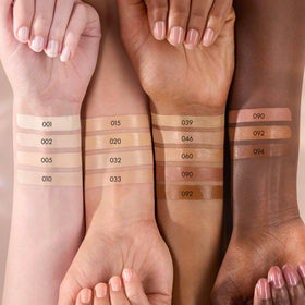 Catrice True Skin High Cover Concealer 092 Warm Spices on skin