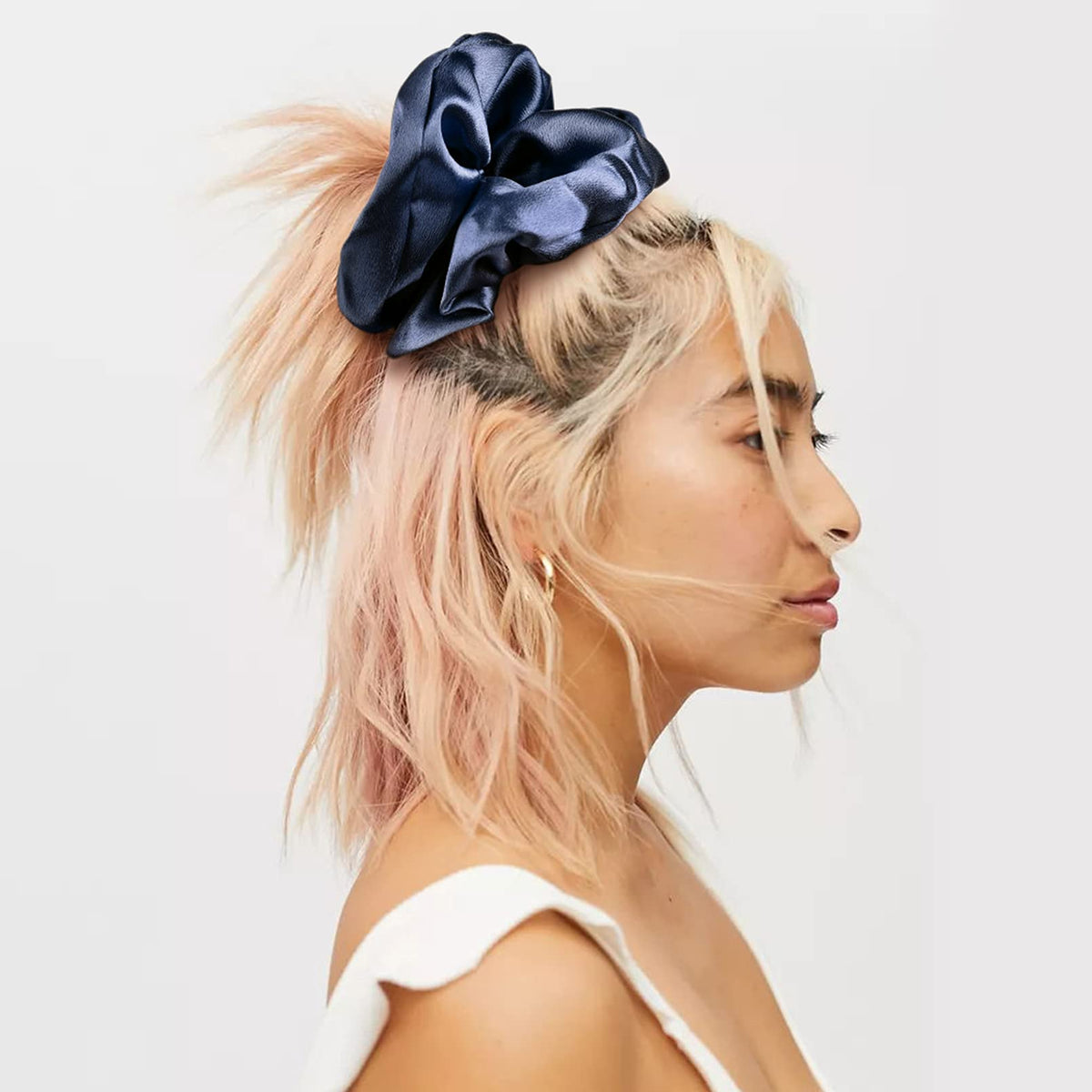CEELGON champagne satin scrunchie close-up