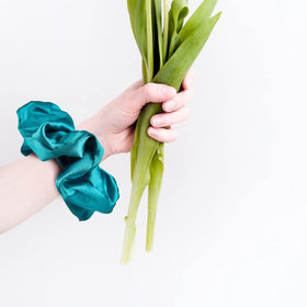 CEELGON white satin scrunchie in use