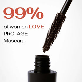 CELLMETICS BEAUTY Mascara in hand, demonstrating ergonomic design