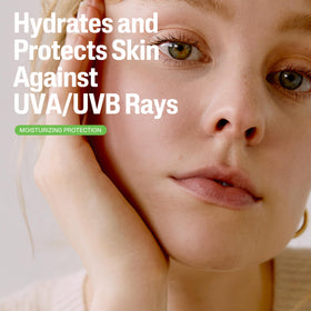 Cetaphil Daily Facial Moisturizer SPF 15 texture on hand