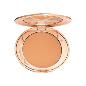 Charlotte Tilbury Airbrush Flawless Finish Blurring Powder front view