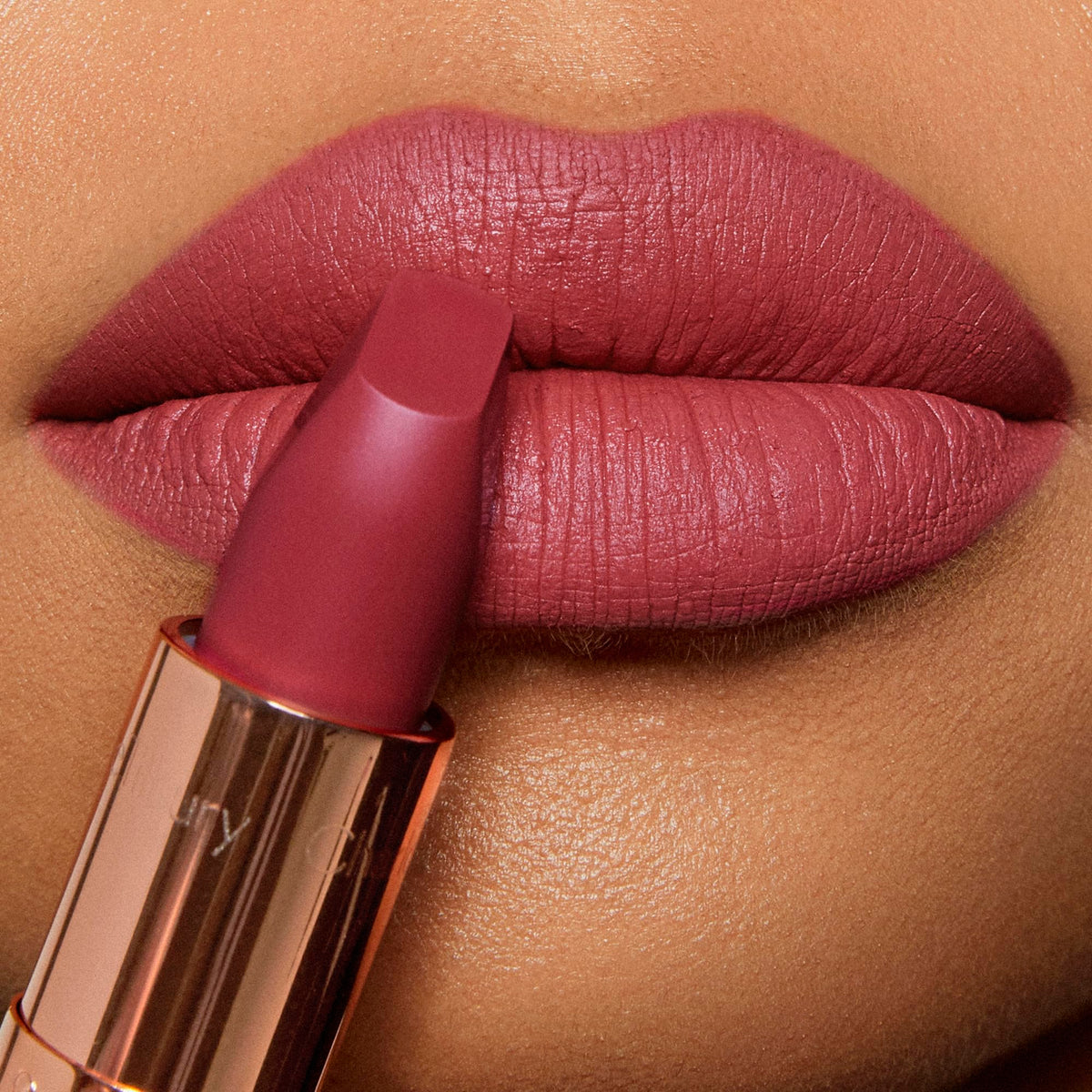 Charlotte Tilbury Matte Revolution Lipstick Gracefully Pink swatch