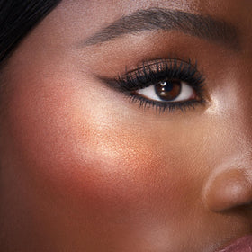 Charlotte Tilbury Mini Blush & Glow Palette packaging
