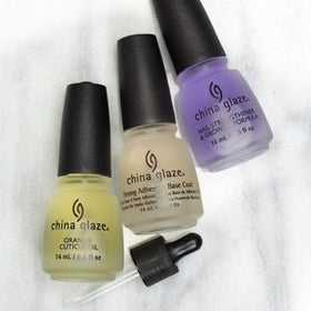 China Glaze Strong Adhesion Base Coat 15 mL packaging