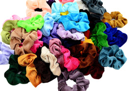 Chloven Velvet Hair Scrunchies with a model's hairstyle