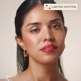 City Beauty City Lips Plumping Lip Gloss Holly applicator close-up