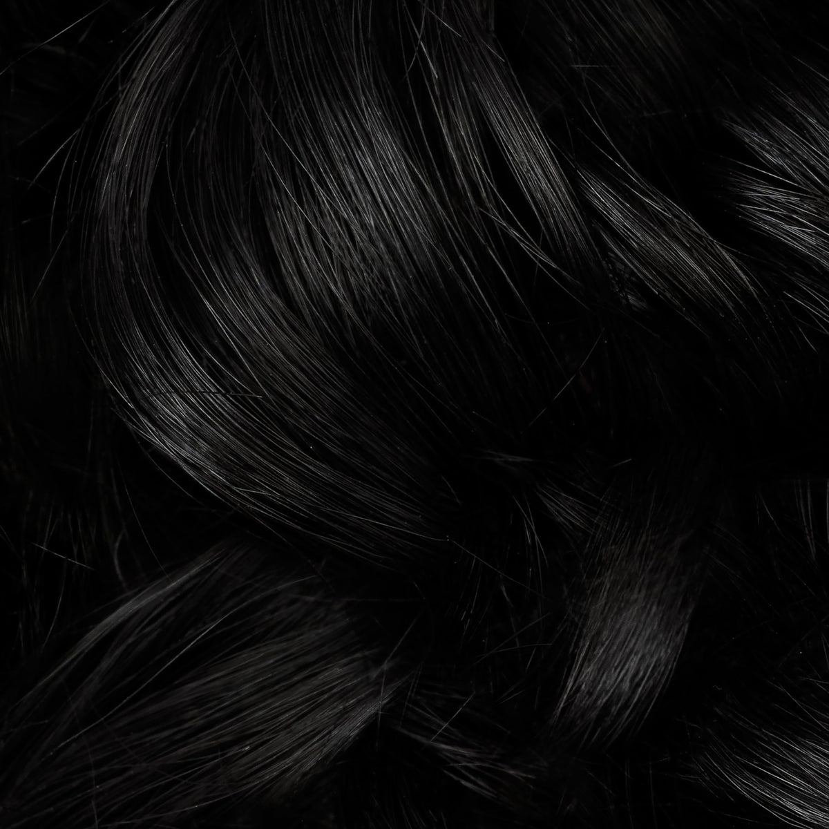 Clairol Professional hair color swatch showing multi-dimensional shades