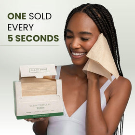CLEAN SKIN CLUB Bamboo Viscose Clean Towels XL stacked towels