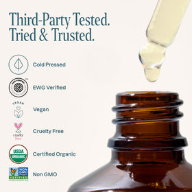 Cliganic Organic Pumpkin Seed Oil texture on skin