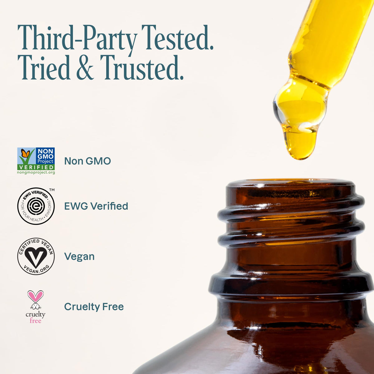 Cliganic Pure Vitamin E Oil 120,000 IU with natural background