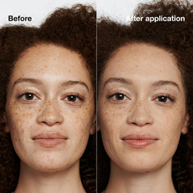 Clinique Beyond Perfecting Foundation + Concealer applicator close-up