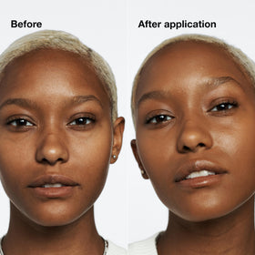 Clinique Beyond Perfecting Foundation + Concealer Golden 1 Fl Oz pump detail