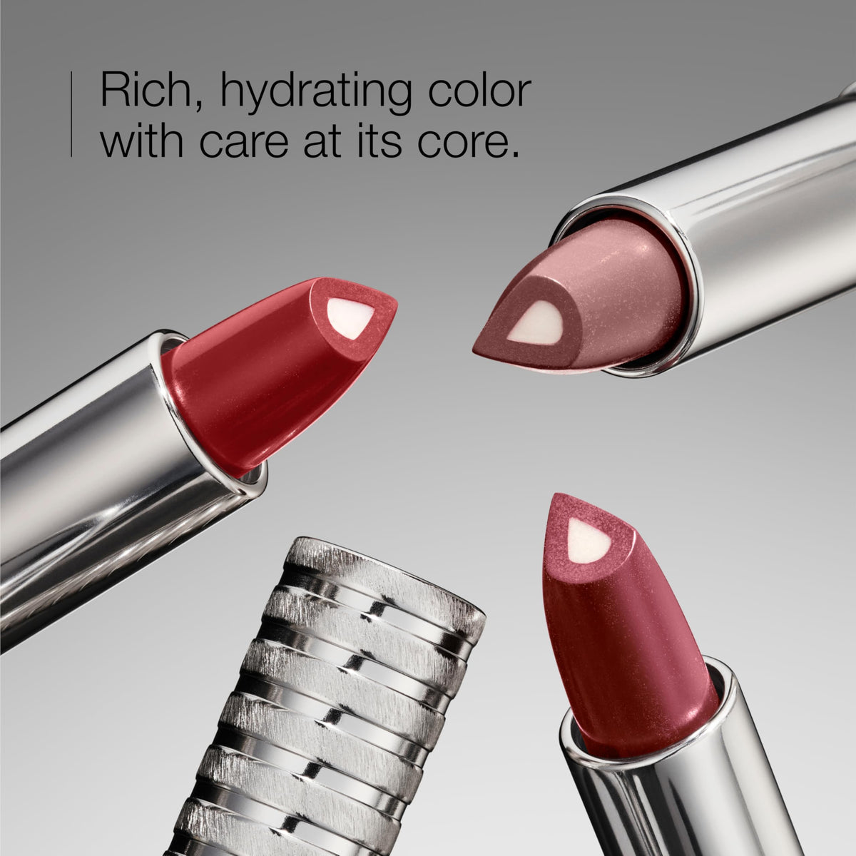 Clinique Dramatically Different Lipstick Blushing Nude packaging