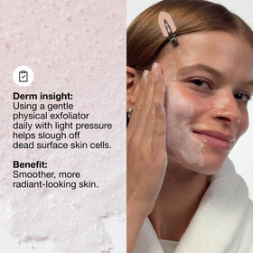 Clinique Moisture Surge Exfoliating Glow Cleanser application on skin